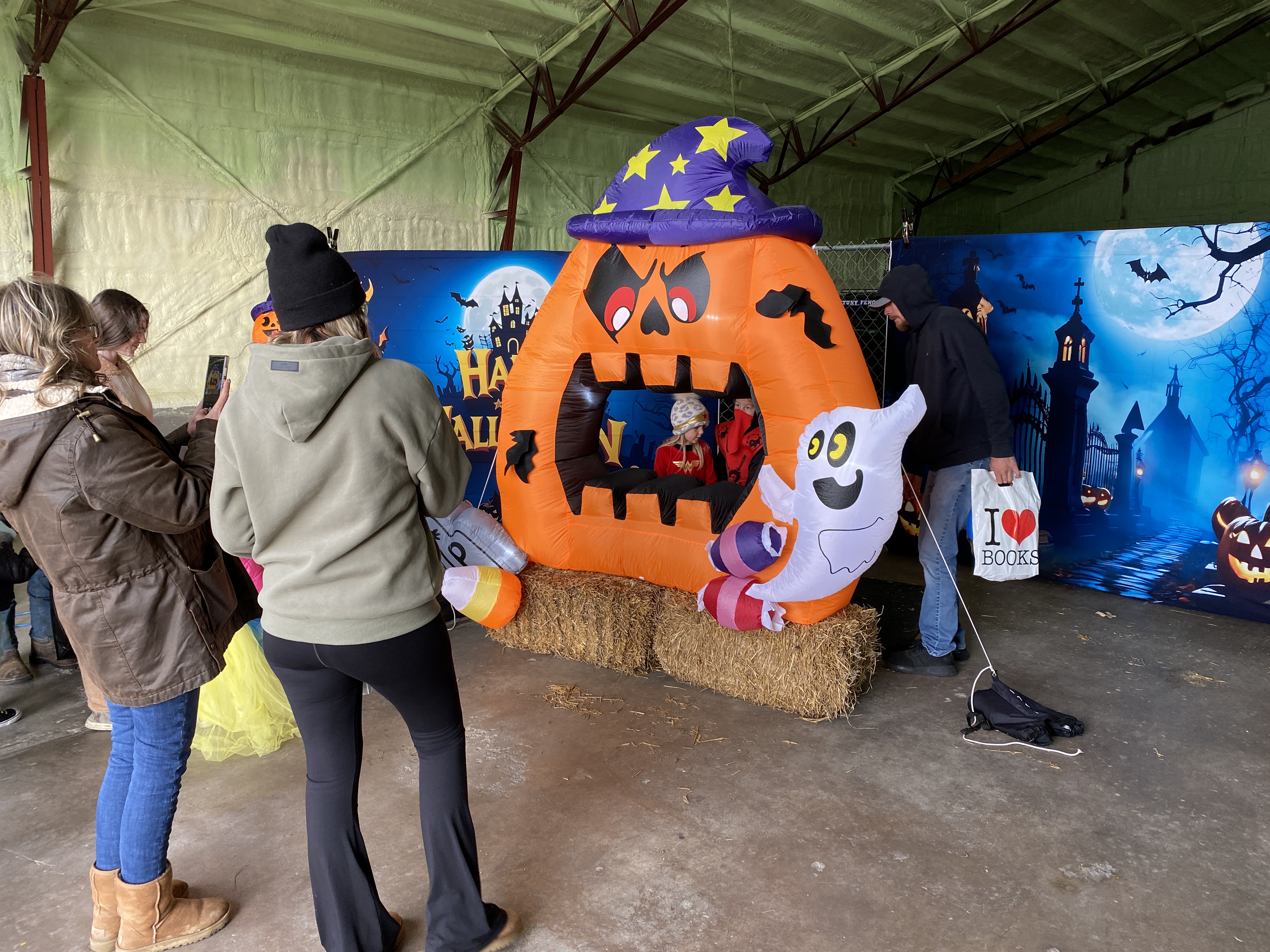 Trunk or Treat Photo Op